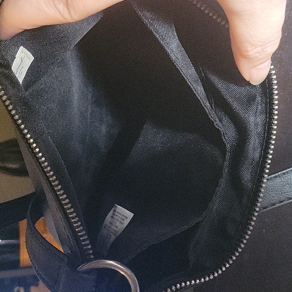 NWT Black  Crossbody - Picture 7 of 11